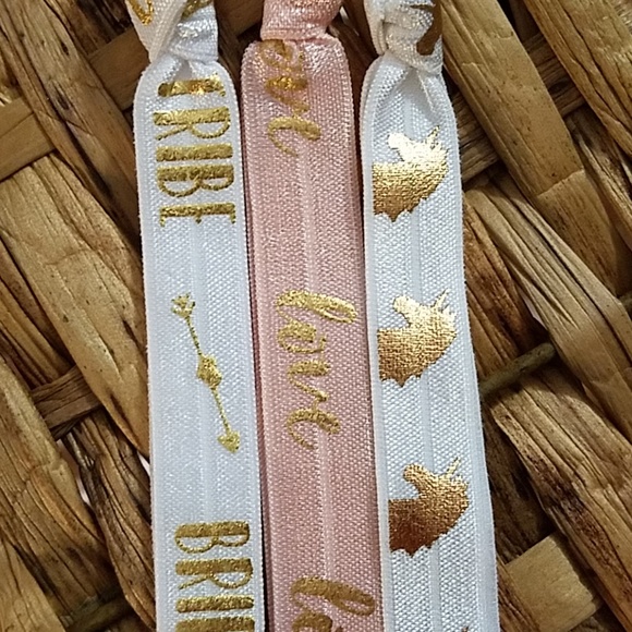 Bridesmaid Headband Set - Picture 4 of 4